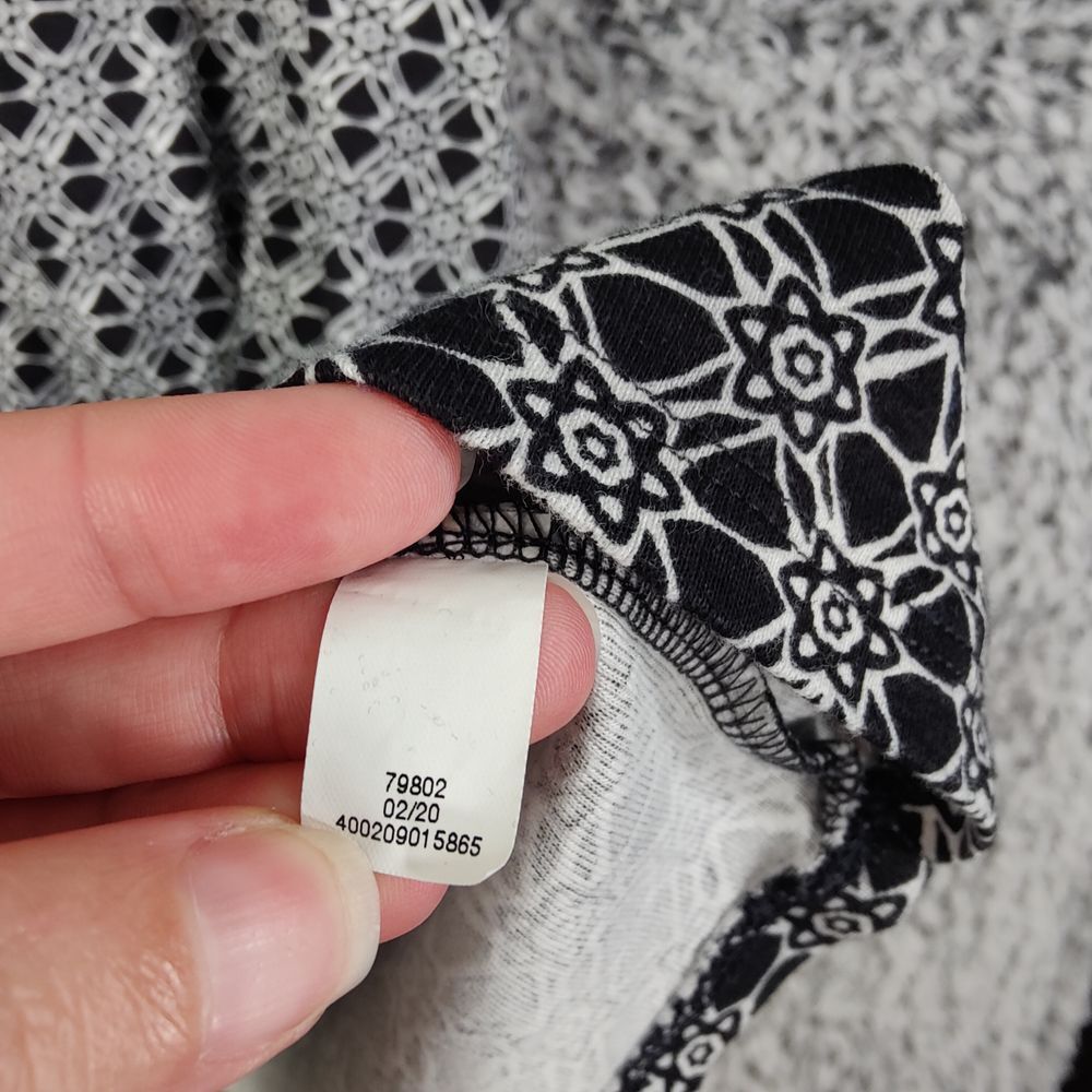 Croft & Barrow Classic Black White Geometric Print Cotton Top Womens Size 2X - Picture 6 of 7